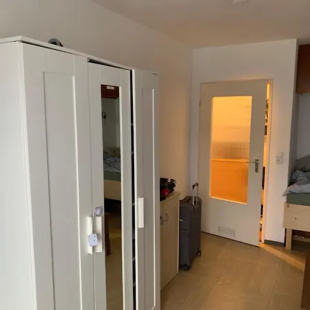 Modernes Mit Balkon - Ruhige Lage Nahe Und Innenstadt * Констанц