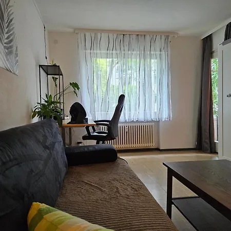 Modernes Mit Balkon - Ruhige Lage Nahe Und Innenstadt *
