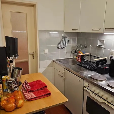 Modernes Mit Balkon - Ruhige Lage Nahe Und Innenstadt *